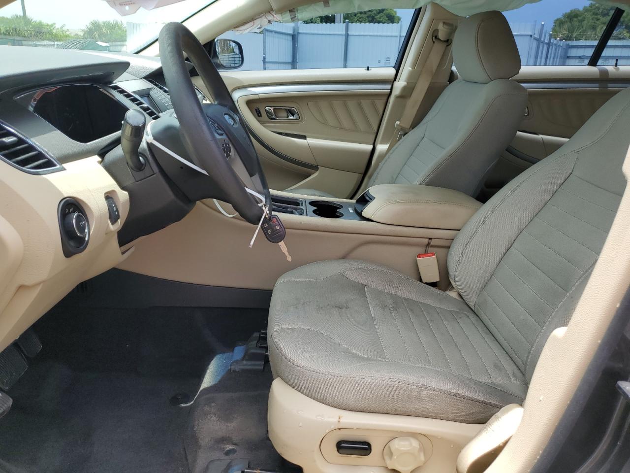 1FAHP2D83HG133435 FORD TAURUS 2017