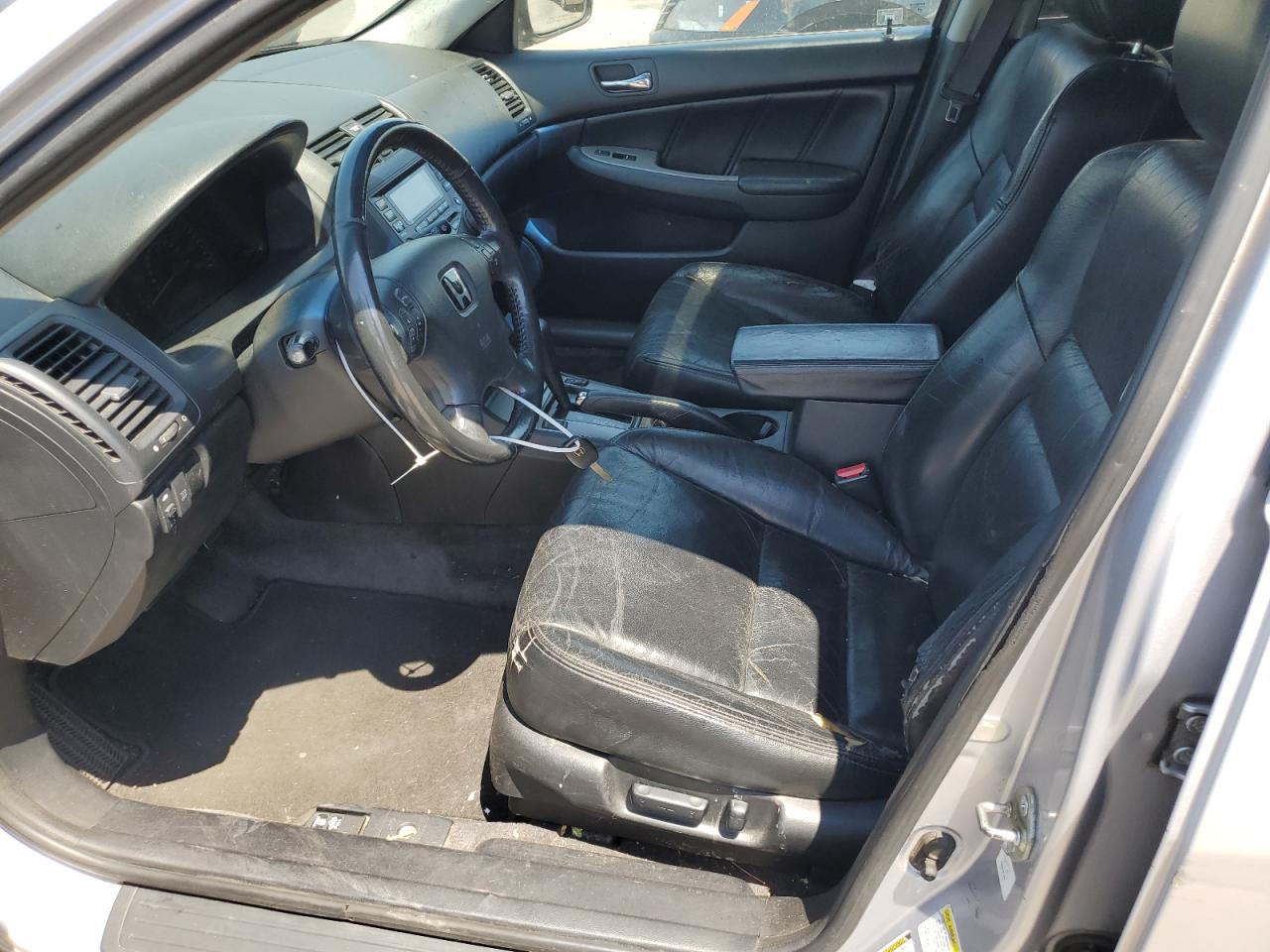 1HGCM66505A026592 2005 Honda Accord Ex