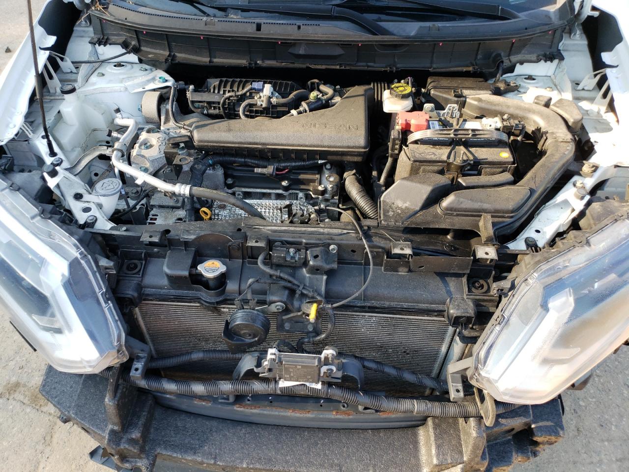 KNMAT2MV4JP548010 NISSAN ROGUE 2018