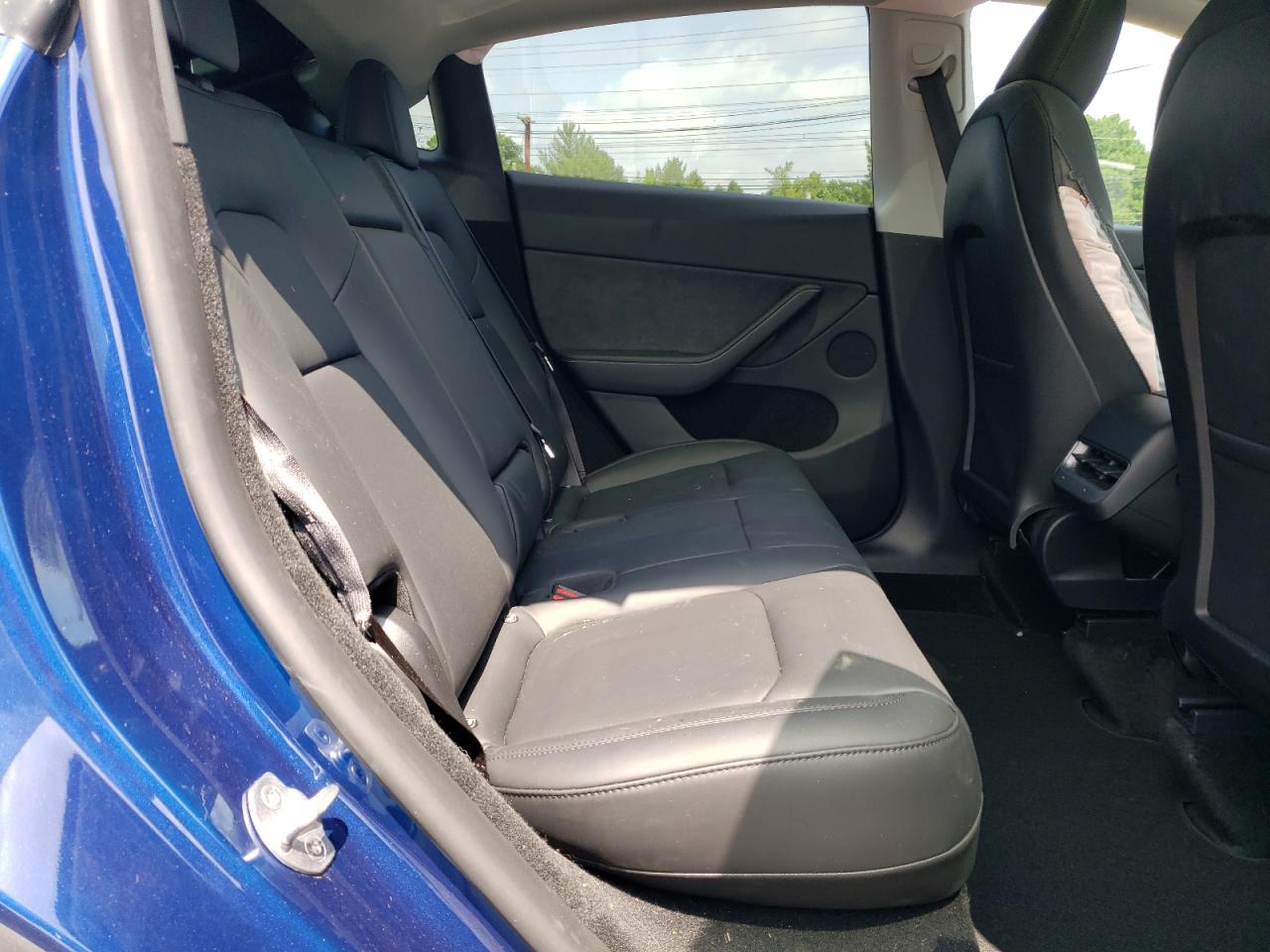 7SAYGDEE7RA242860 2024 Tesla Model Y