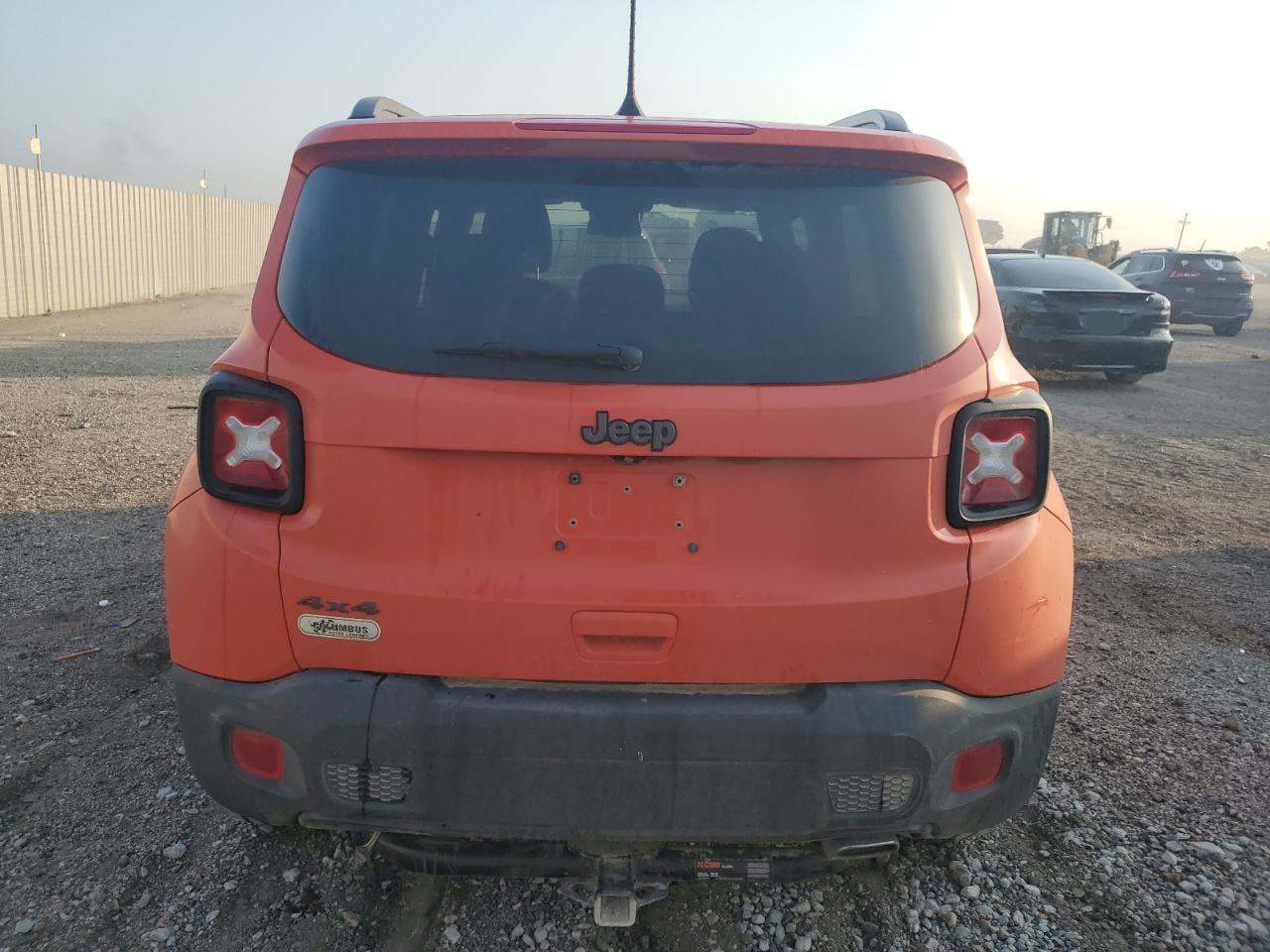 ZACNJDBB3MPN11918 2021 Jeep Renegade Latitude