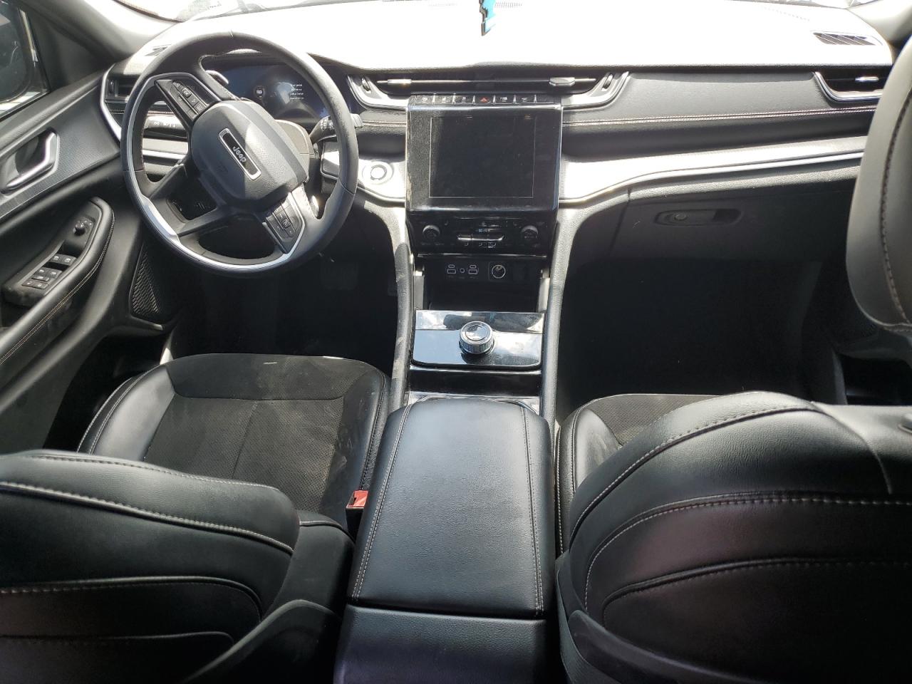 1C4RJKAGXP8834798 2023 Jeep Grand Cherokee L Laredo