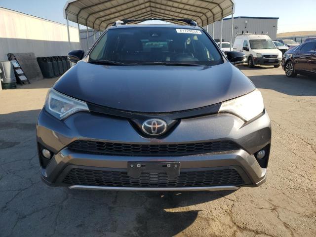 VIN JTMJFREV0HJ130572 2017 Toyota RAV4, SE no.5