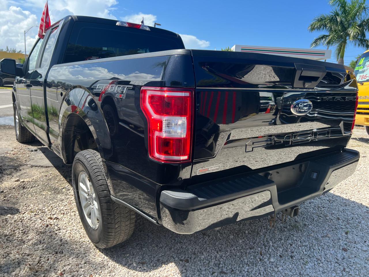 2019 Ford F150 Super Cab vin: 1FTEX1EB8KFA48363