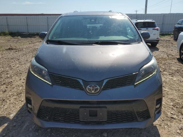 2018 TOYOTA SIENNA SE 5TDXZ3DC3JS912761