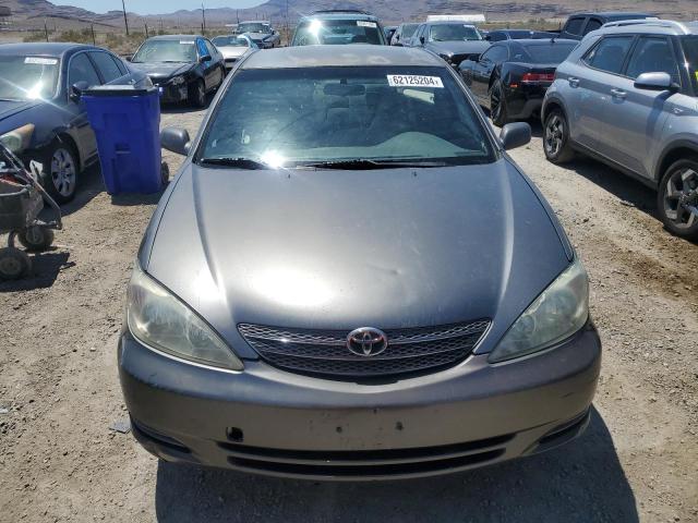 2003 Toyota Camry Le VIN: JTDBE32K730156728 Lot: 62125204