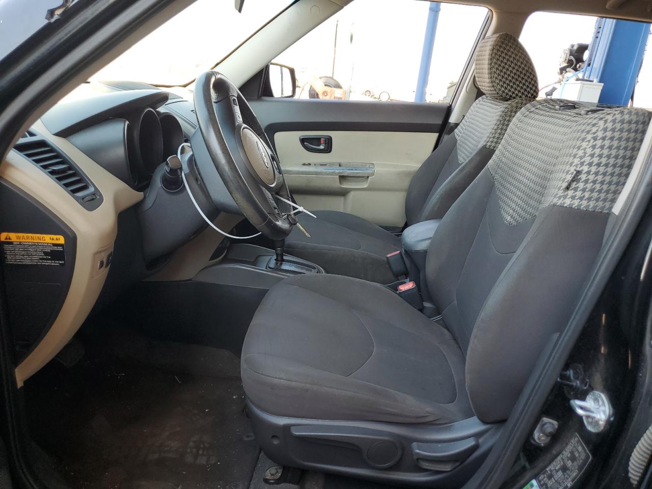 KNDJT2A20A7038621 2010 Kia Soul +