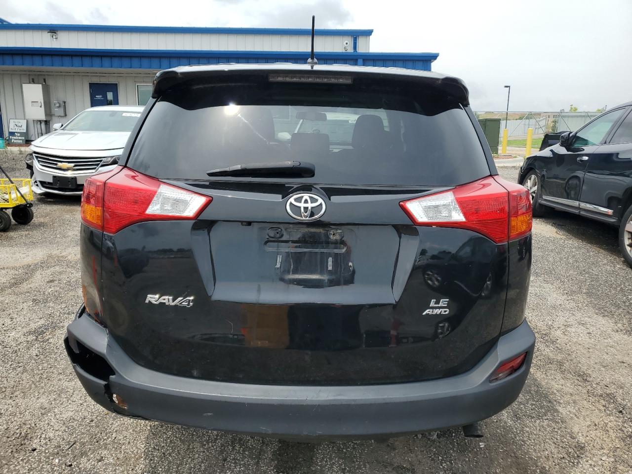 2T3BFREV9FW287794 2015 Toyota Rav4 Le