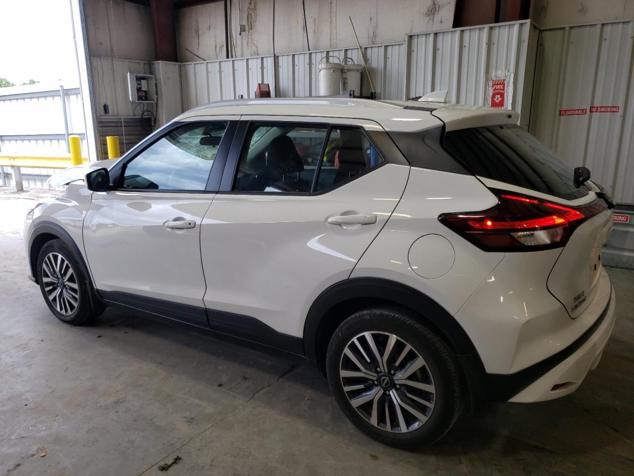 Lot #2979426627 2022 NISSAN KICKS SV