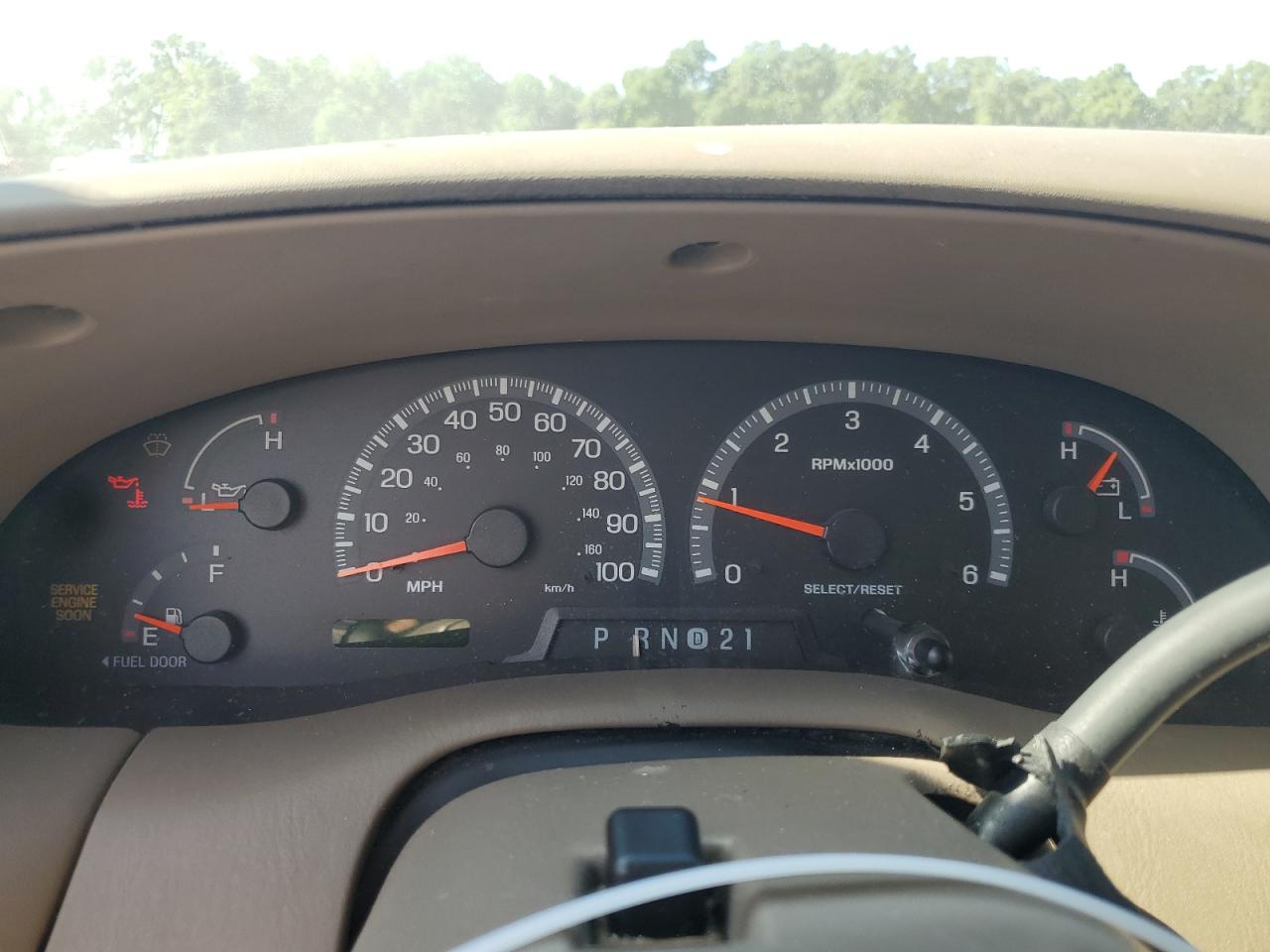 1FMRU17L61LA03157 2001 Ford Expedition Eddie Bauer