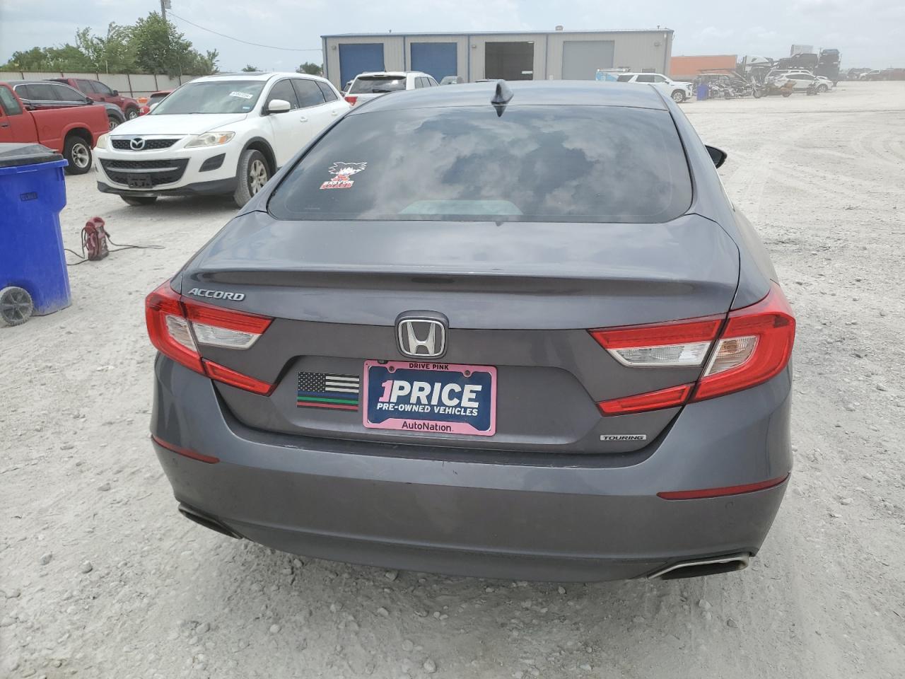 1HGCV1F94JA195365 HONDA ACCORD 2018