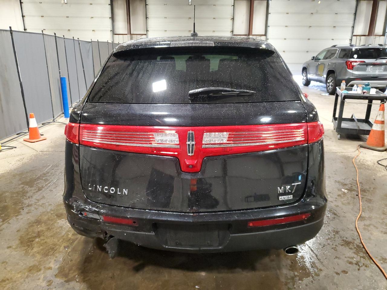 2LMHJ5NK8KBL03066 2019 Lincoln Mkt