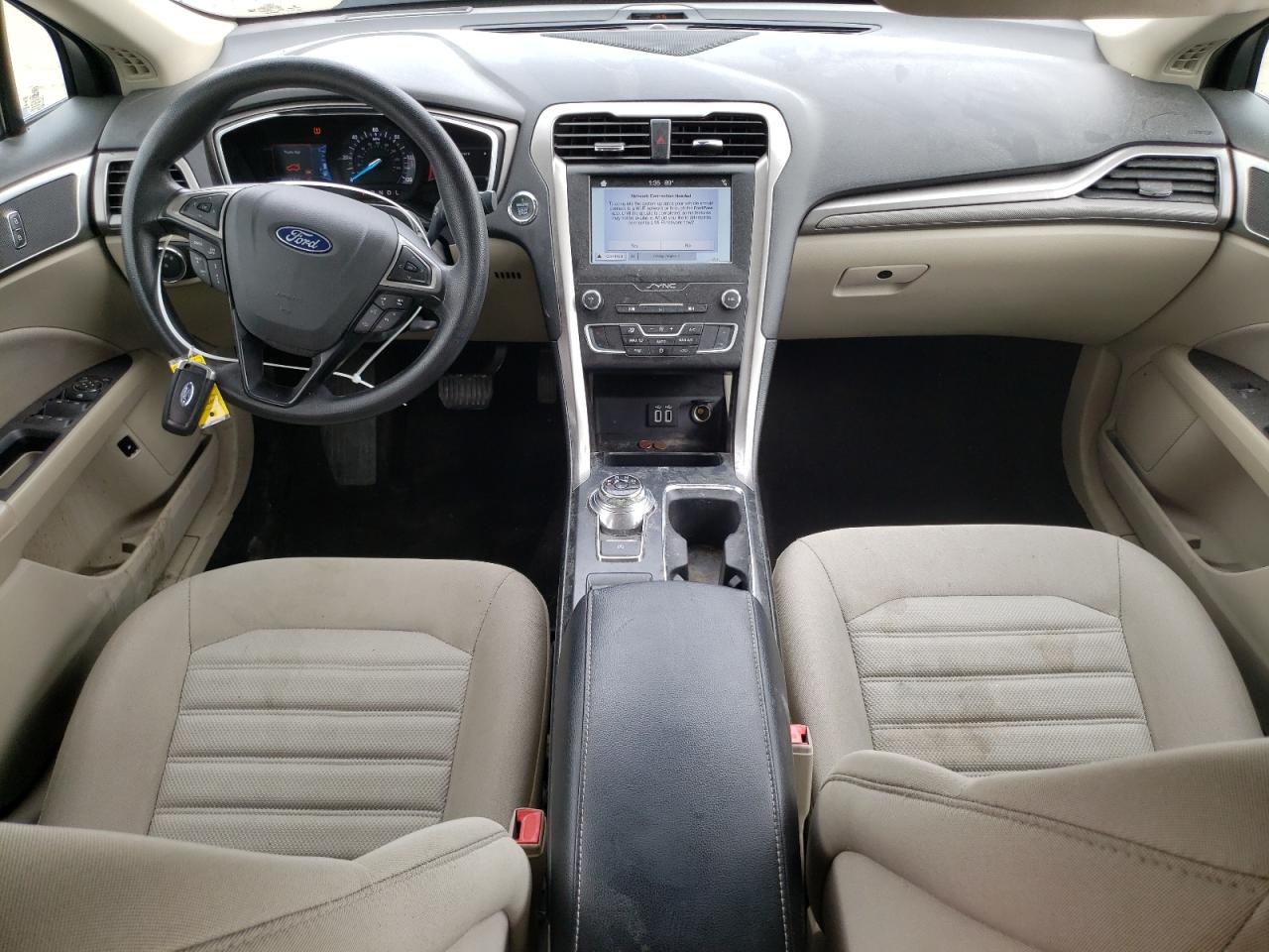 3FA6P0LU6KR206016 2019 Ford Fusion Se