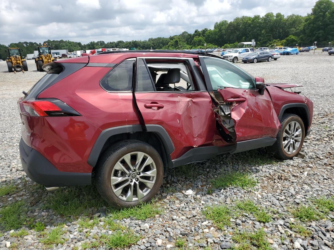 2T3C1RFV4MW170932 TOYOTA RAV4 2021
