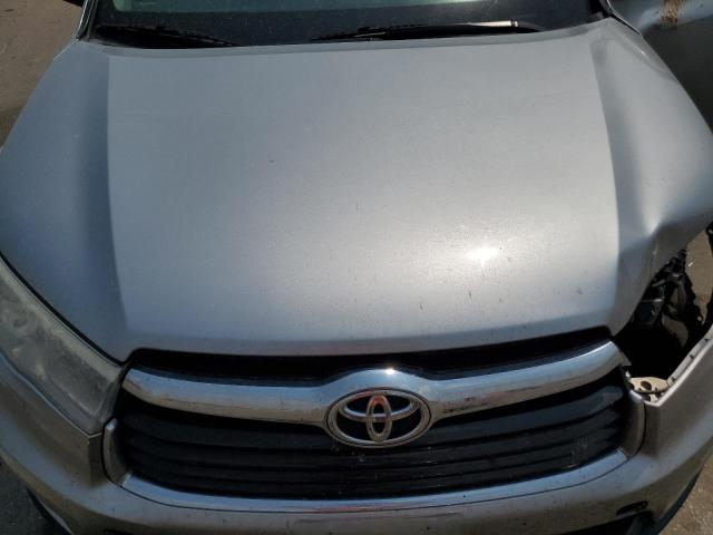 VIN 5TDBKRFH3FS081375 2015 Toyota Highlander, LE no.12