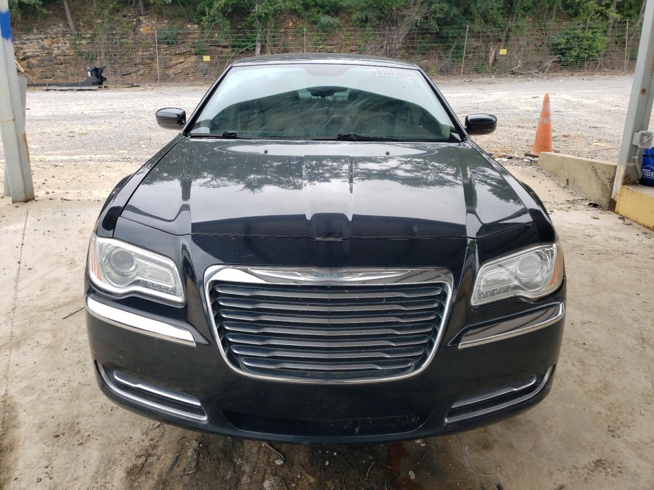 2013 Chrysler 300 vin: 2C3CCAAG3DH732019