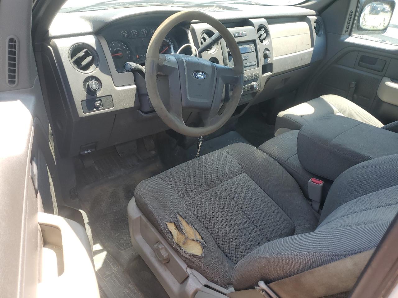 1FTMF1CW9AKB57523 2010 Ford F150