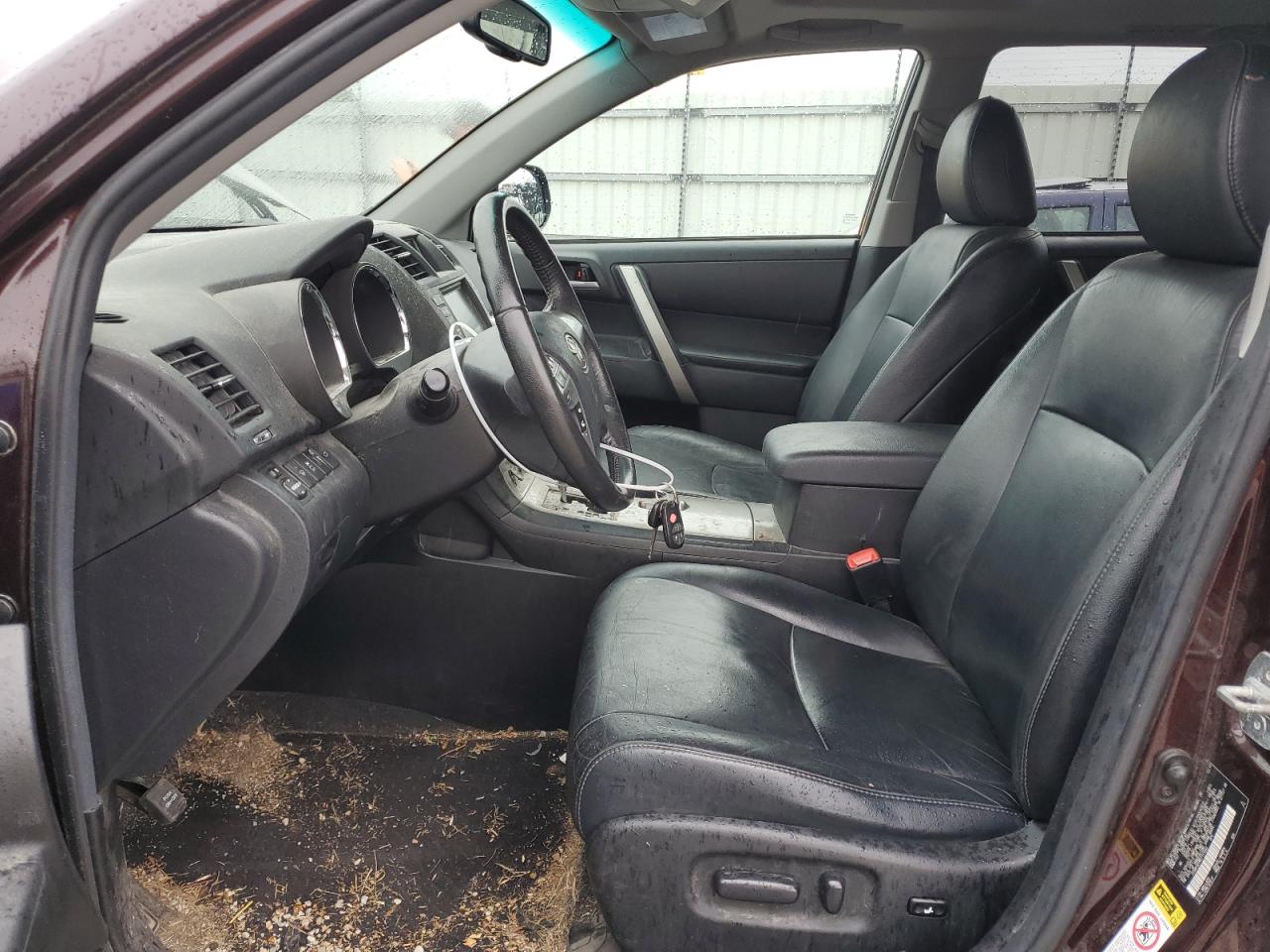 5TDBK3EH9CS111862 2012 Toyota Highlander Base