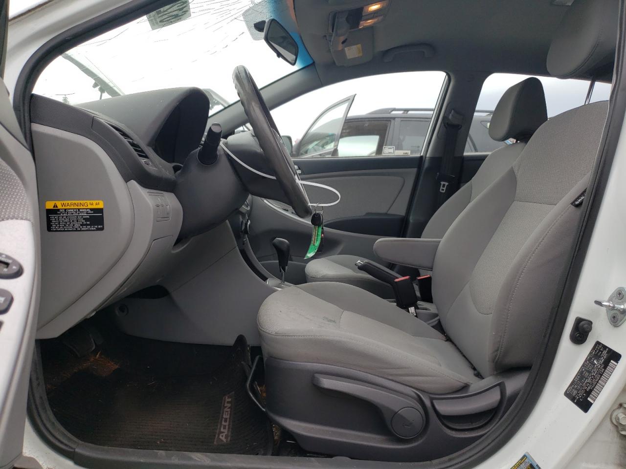 KMHCT5AEXDU102945 2013 Hyundai Accent Gls