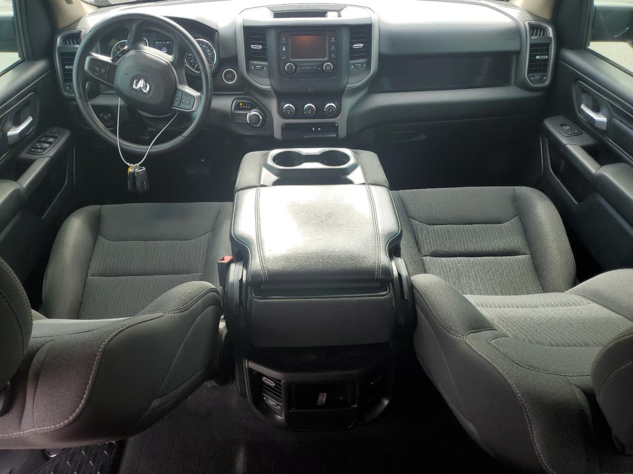 1C6RREGT4KN596396 2019 Ram 1500 Tradesman