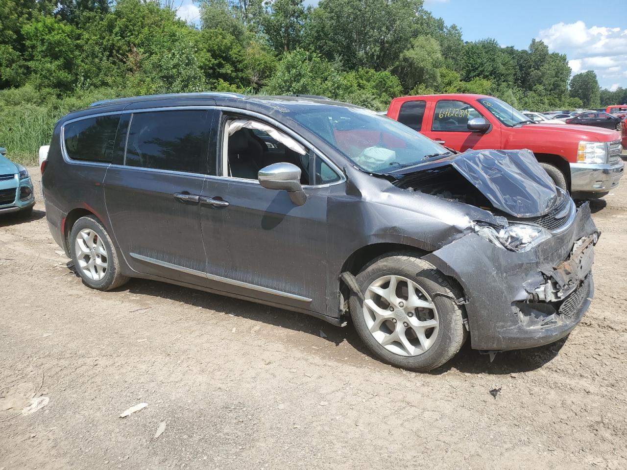 Lot #2878773053 2020 CHRYSLER PACIFICA L