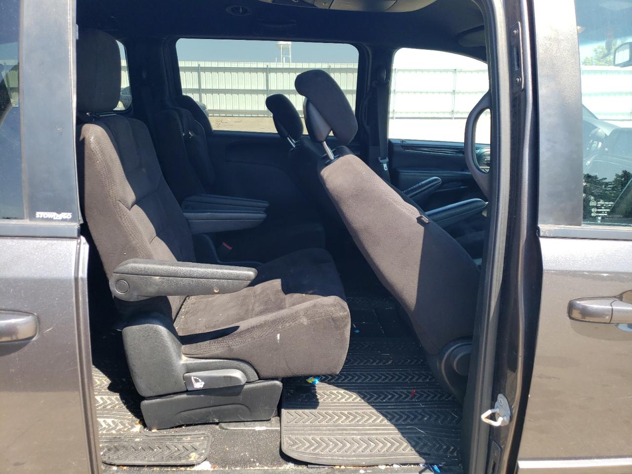 2C4RDGBG9ER261669 2014 Dodge Grand Caravan Se