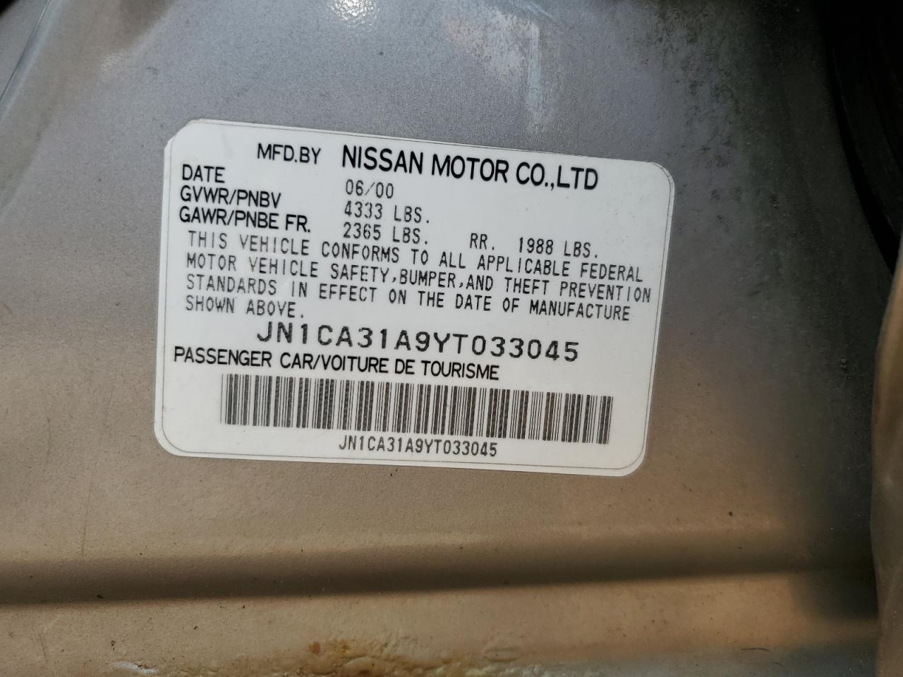 JN1CA31A9YT033045 2000 Nissan Maxima Gle