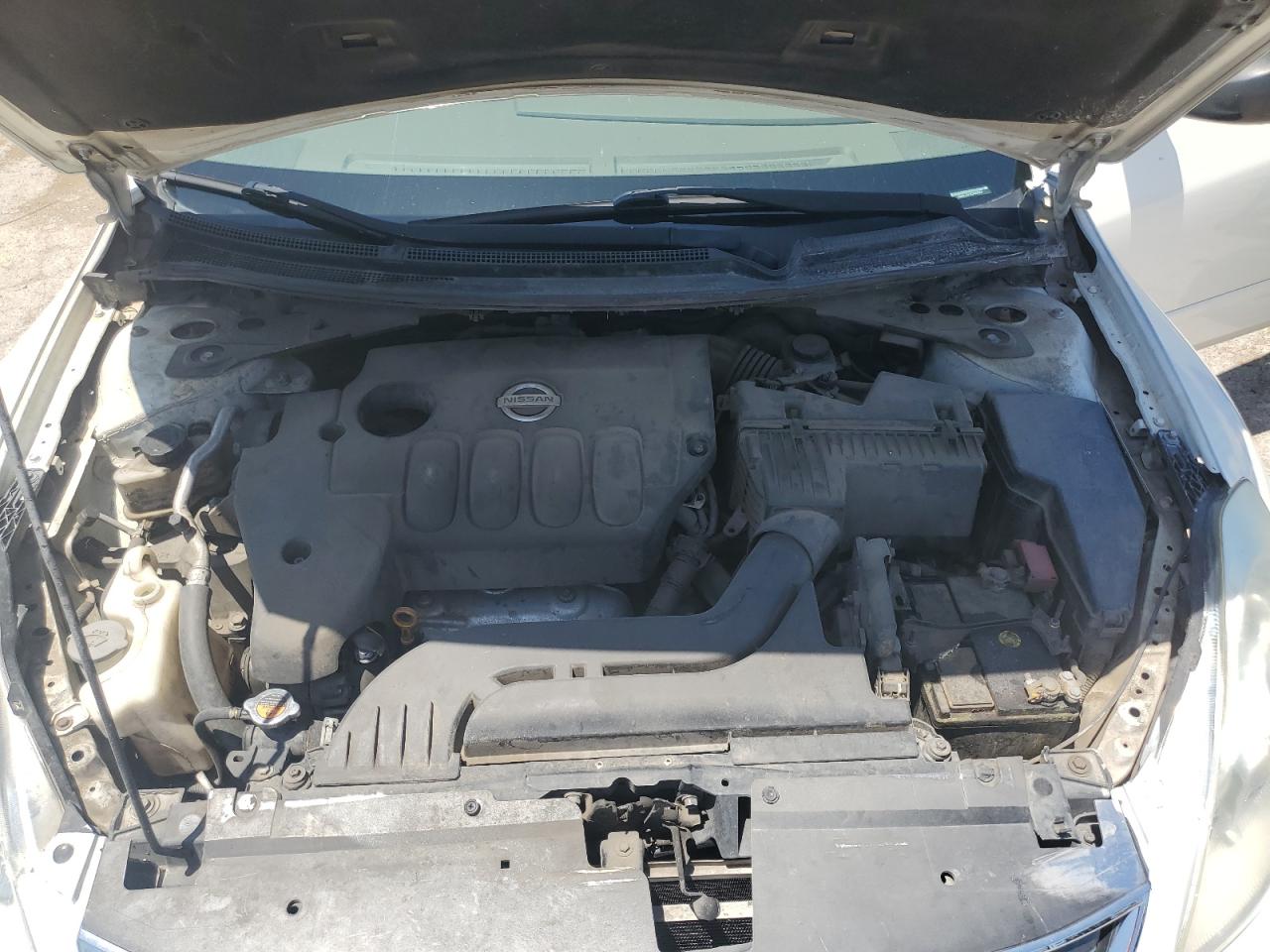 2012 Nissan Altima Base vin: 1N4AL2AP8CN568304