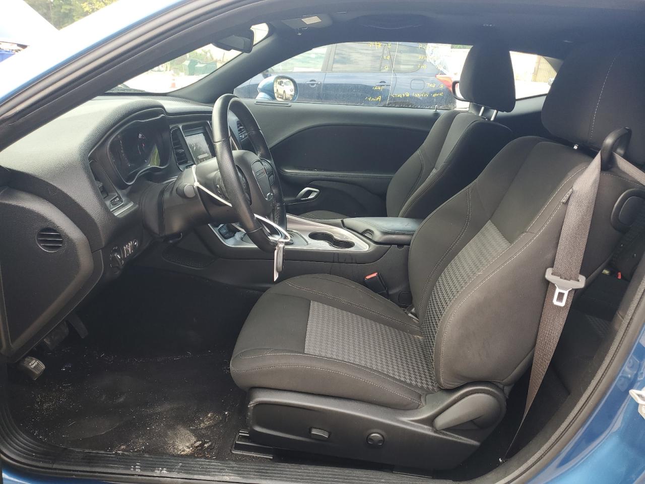 2C3CDZAG9NH149239 2022 Dodge Challenger Sxt