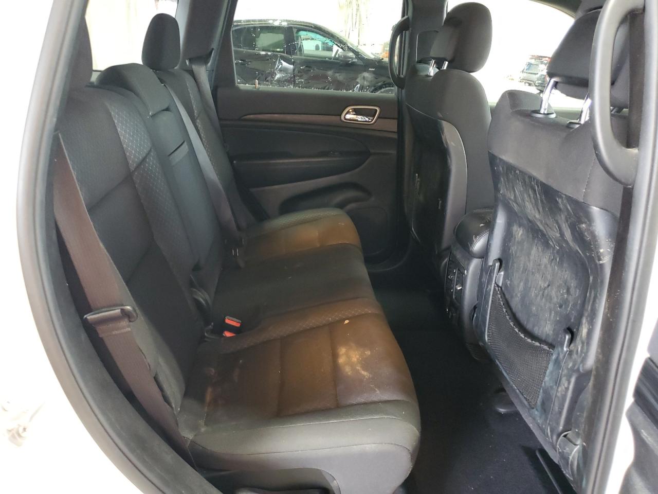 1C4RJFAG8MC524410 2021 Jeep Grand Cherokee Laredo