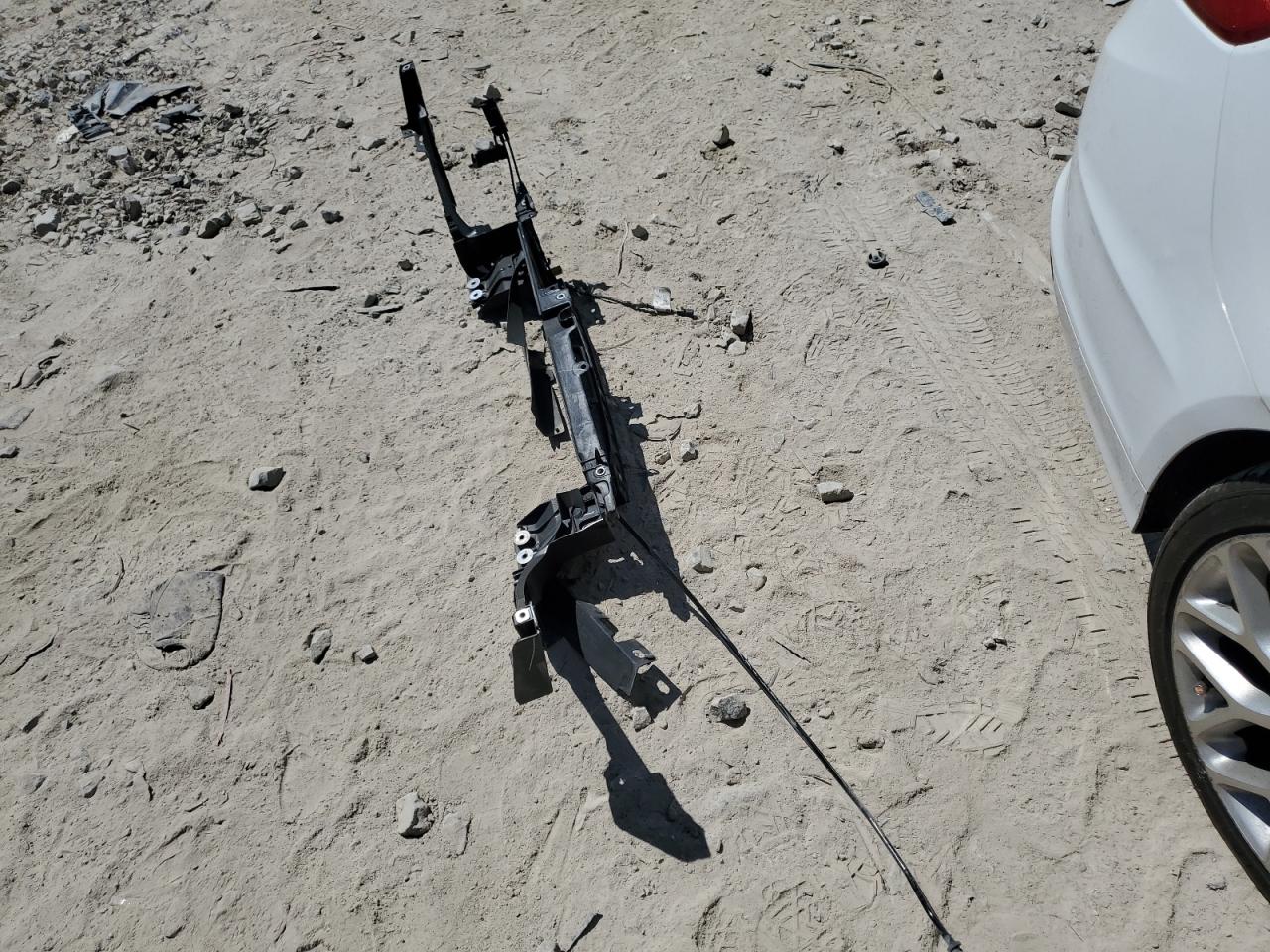 3FA6P0K91ER225803 2014 Ford Fusion Titanium