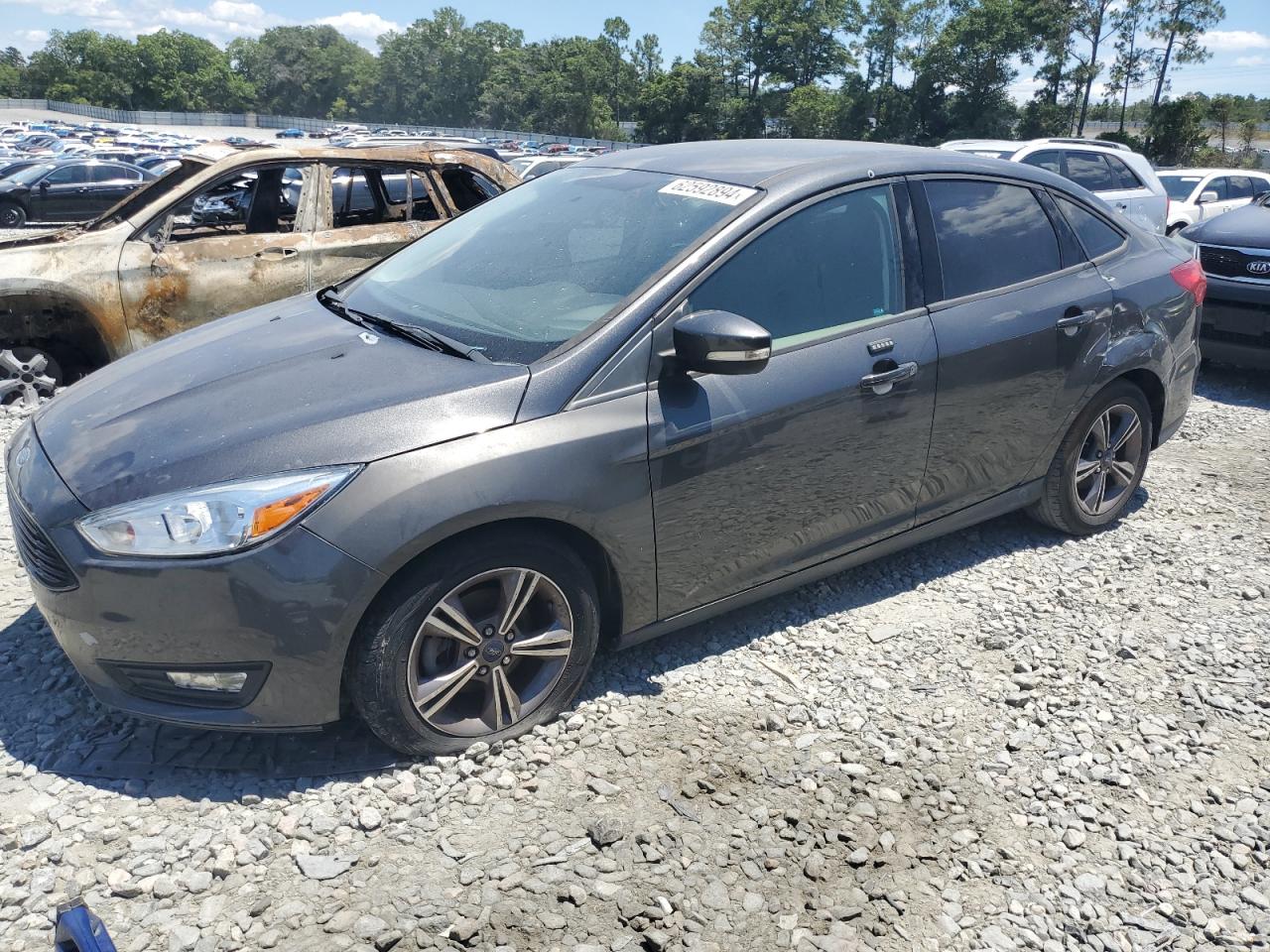 2017 Ford Focus Se vin: 1FADP3FE6HL292383