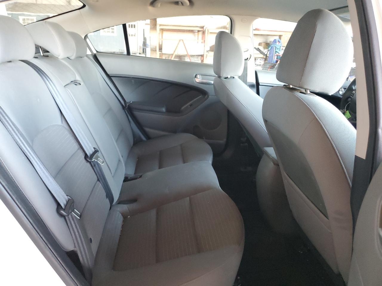 3KPFL4A70HE018456 2017 Kia Forte Lx