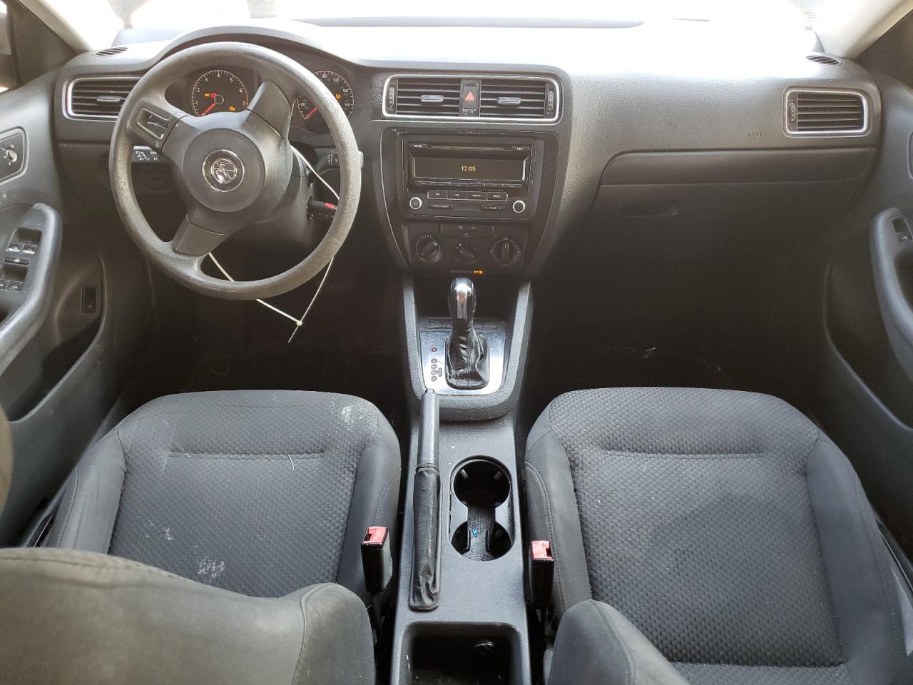 2012 Volkswagen Jetta Base vin: 3VW2K7AJ1CM343921