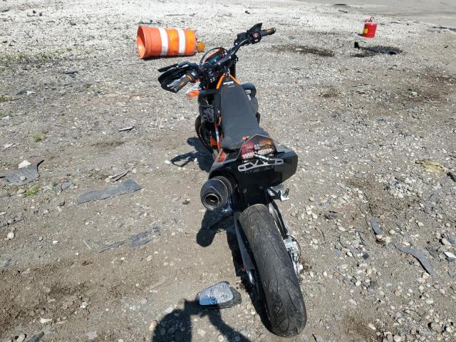 2021 KTM 690 SMC R VBKLSV401MM709807