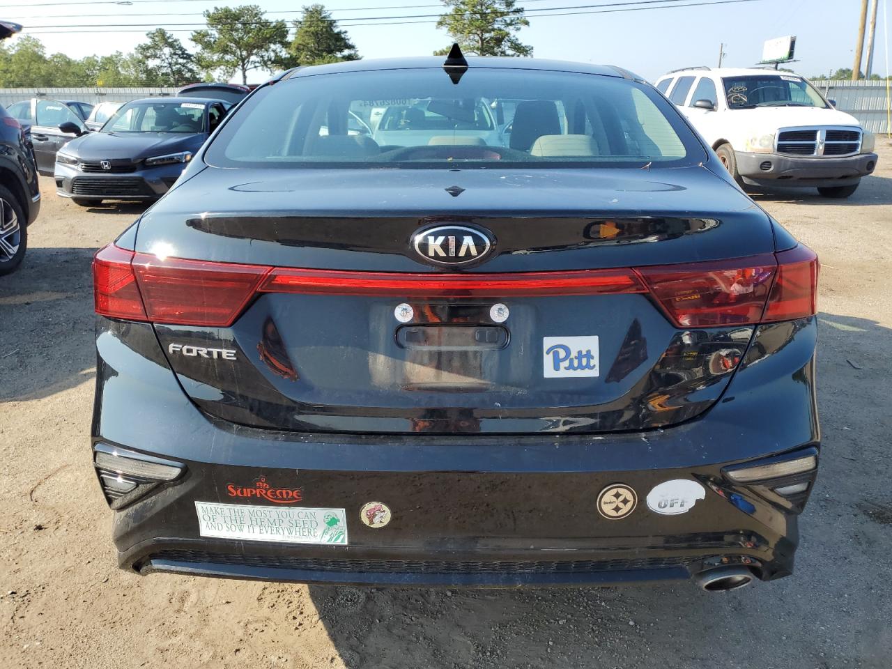 3KPF24ADXME361617 2021 Kia Forte Fe