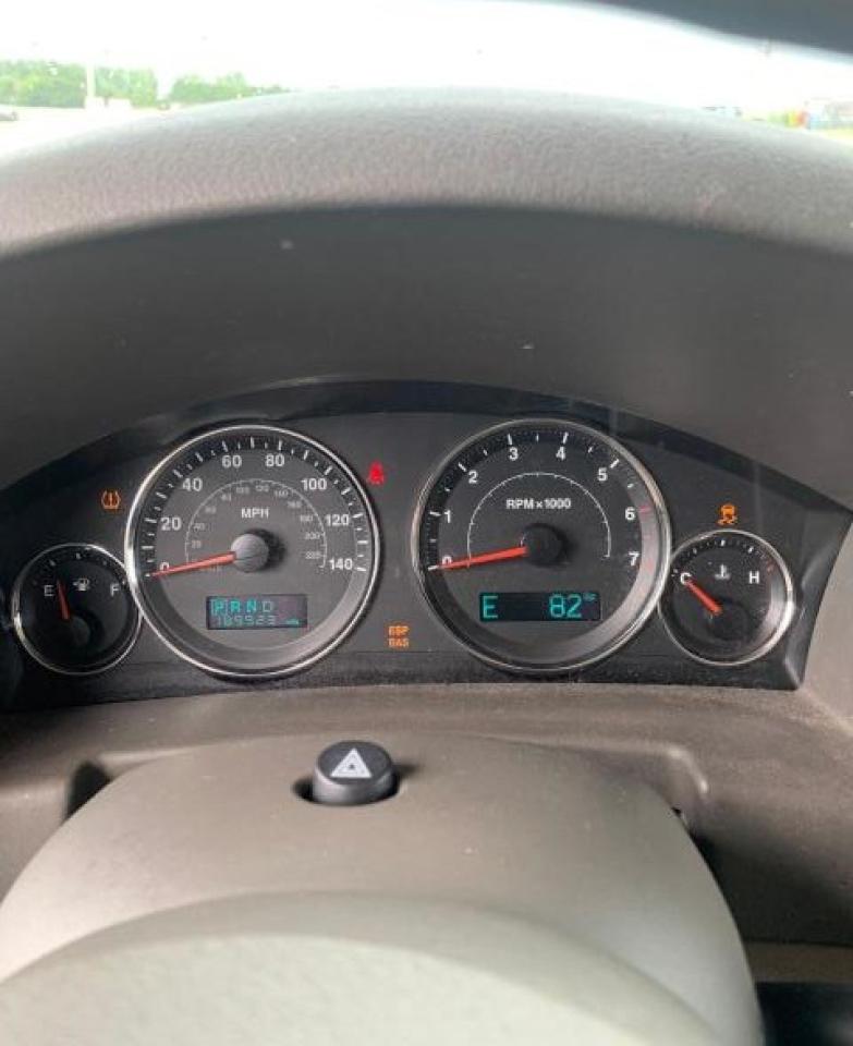 1J8HG48N37C611647 2007 Jeep Commander