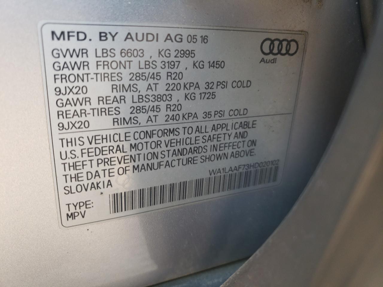 WA1LAAF73HD020102 2017 Audi Q7 Premium Plus