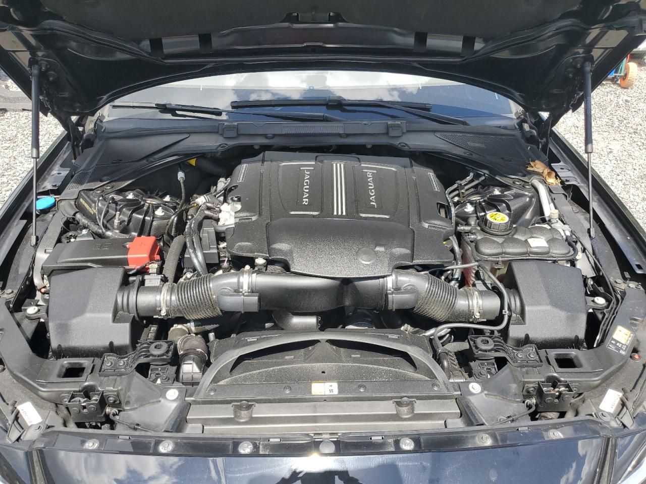 SAJBE4BV3HCY29344 2017 Jaguar Xf Prestige