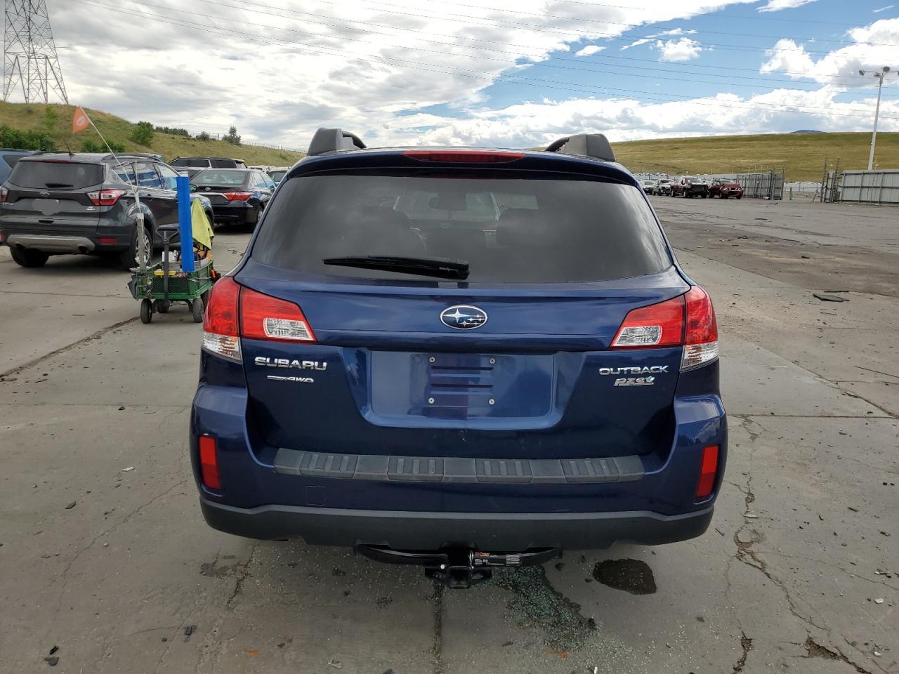 4S4BRBCC4A1364400 2010 Subaru Outback 2.5I Premium