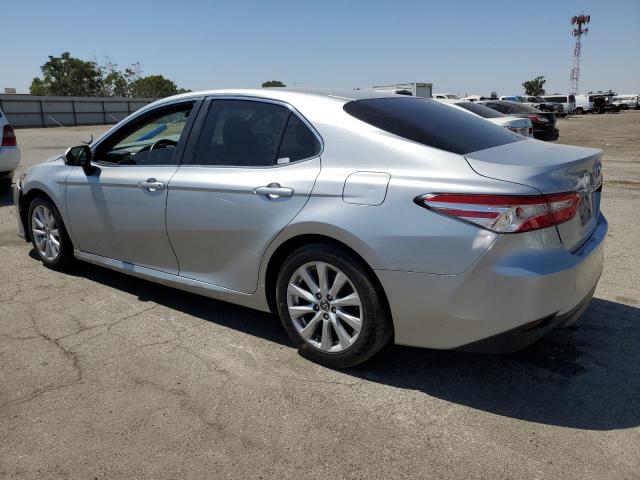 VIN 4T1B11HKXJU510637 2018 Toyota Camry, L no.2