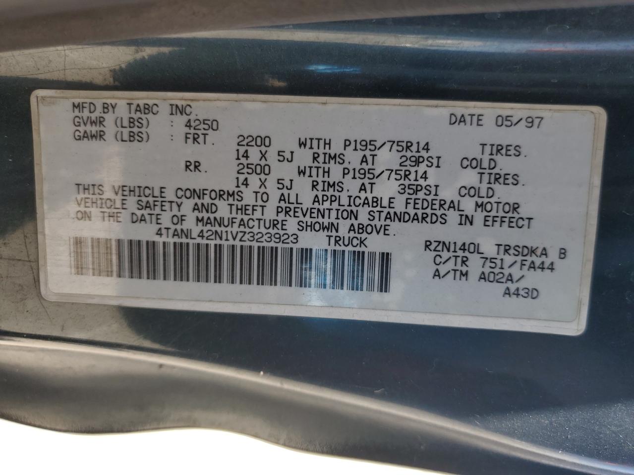 4TANL42N1VZ323923 1997 Toyota Tacoma