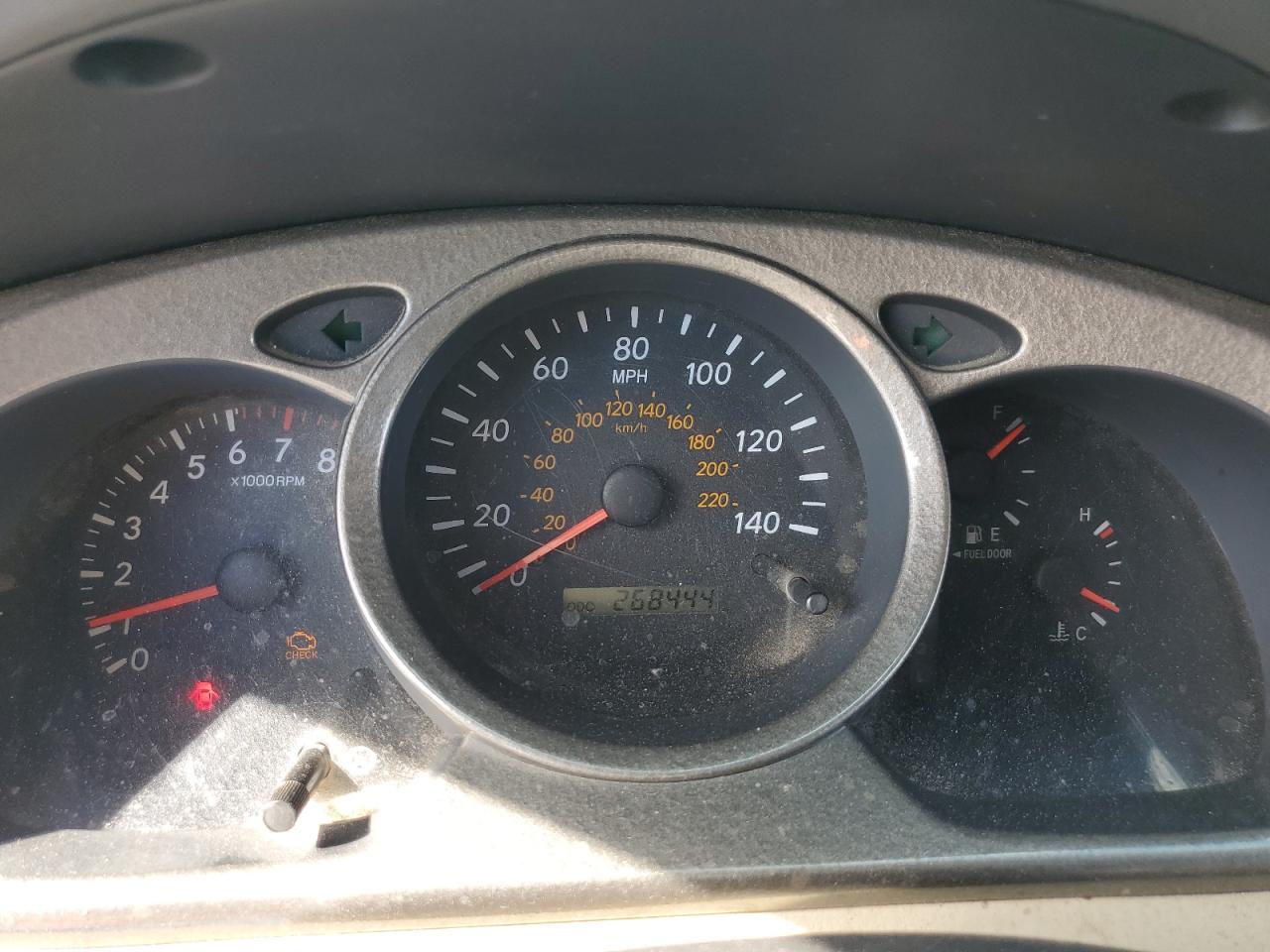 JTEHF21A130129580 2003 Toyota Highlander Limited