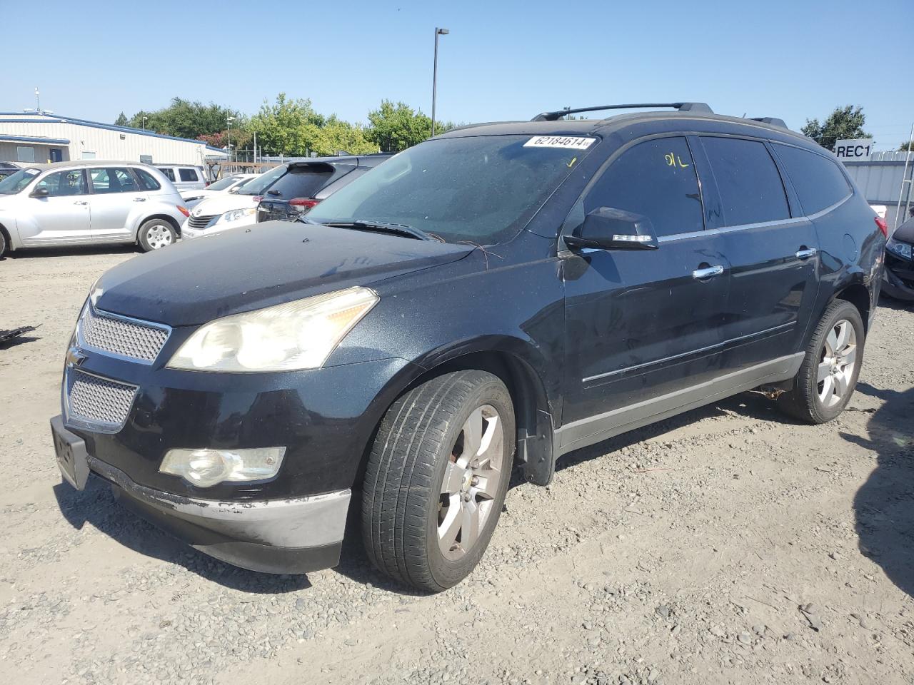 Lot #2979306596 2011 CHEVROLET TRAVERSE L