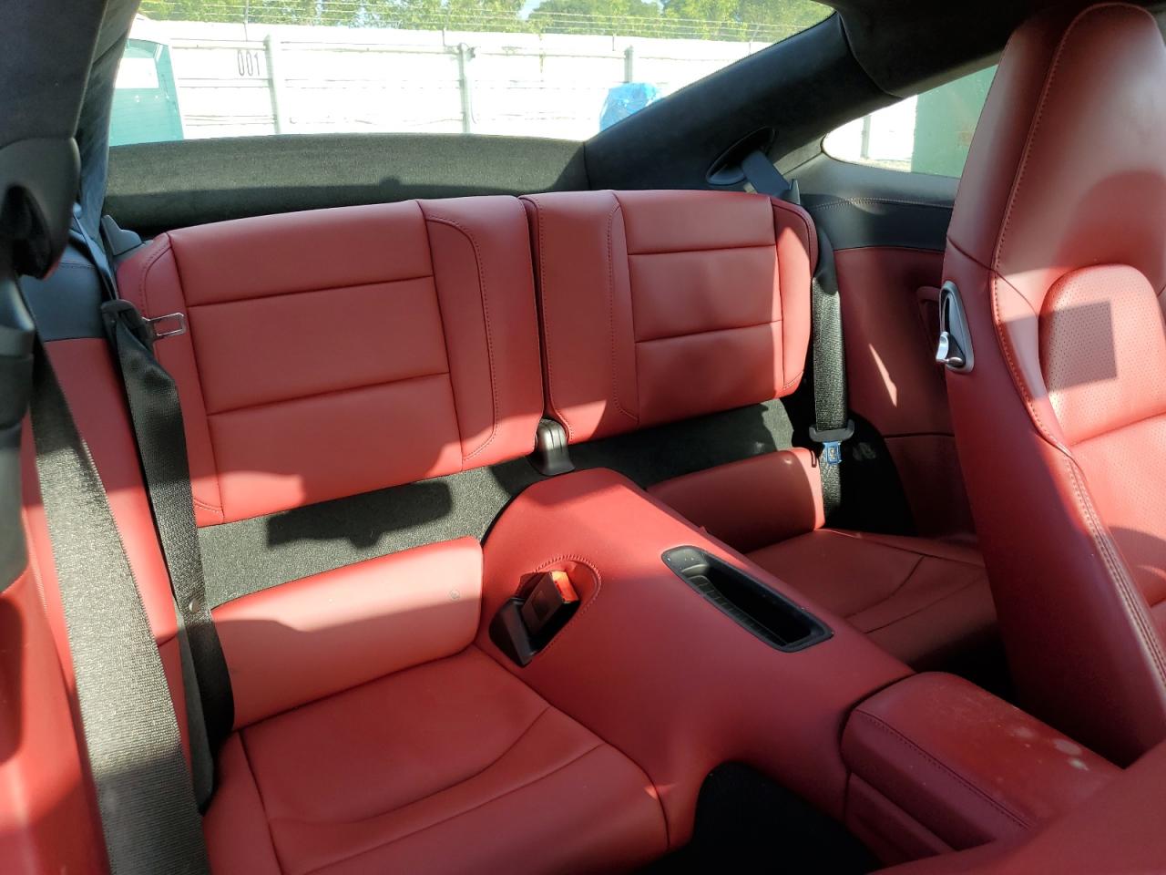 WP0AA2A96JS106565 2018 Porsche 911 Carrera