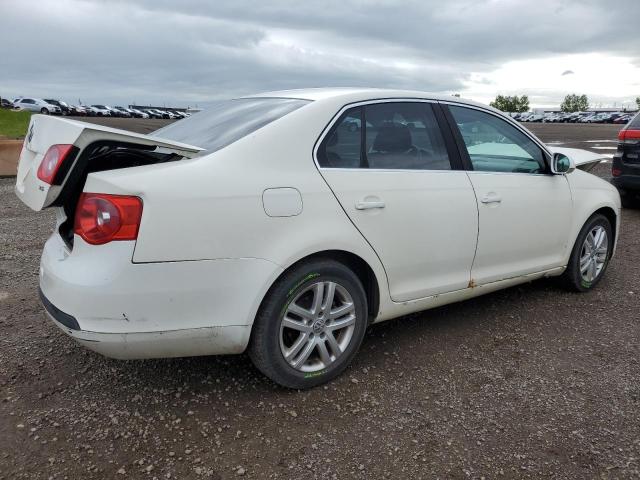 VOLKSWAGEN JETTA 2.5L 2007 white sedan 4d gas 3VWNF81K17M101393 photo #4