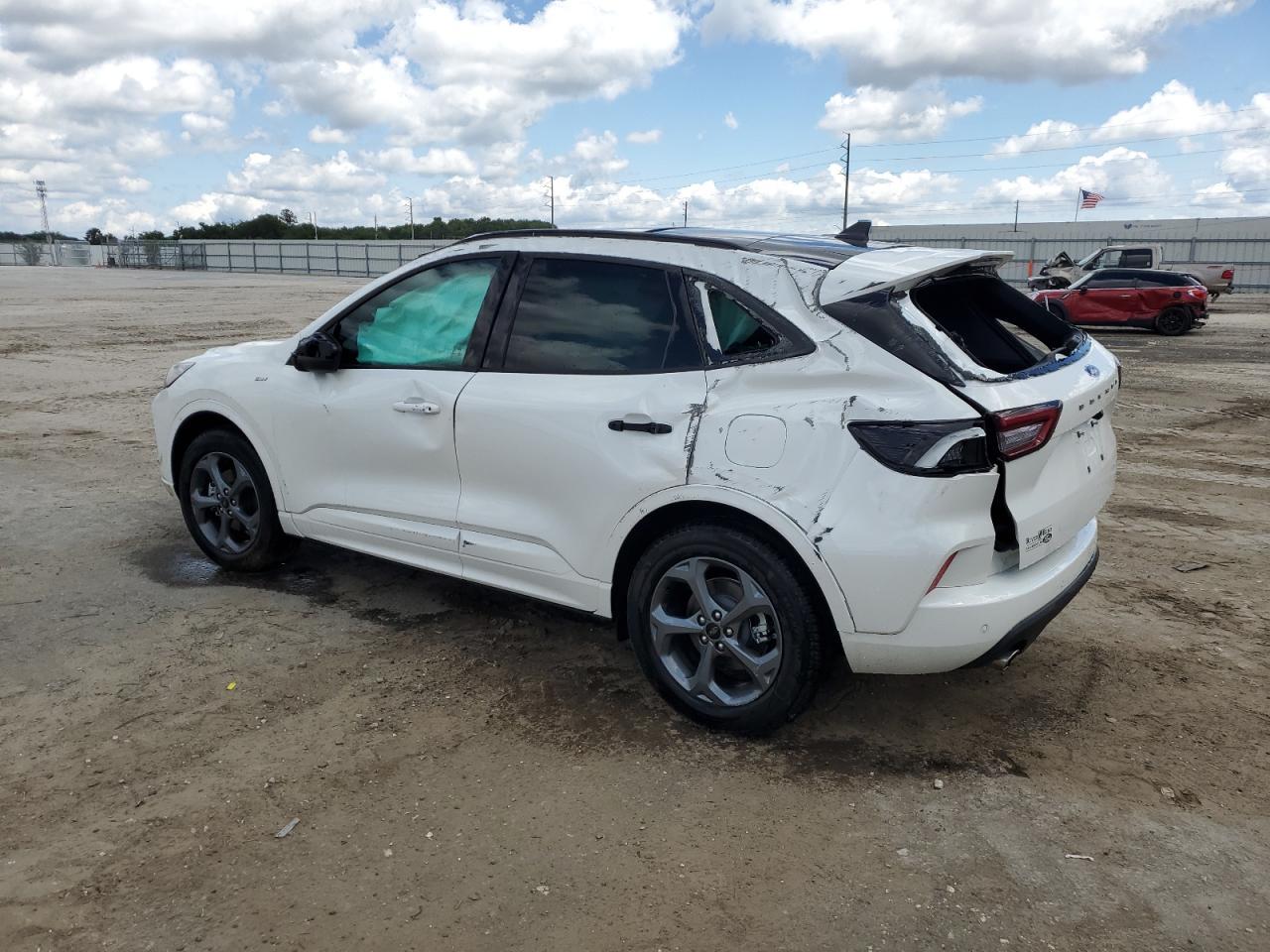 Lot #2696642076 2023 FORD ESCAPE ST