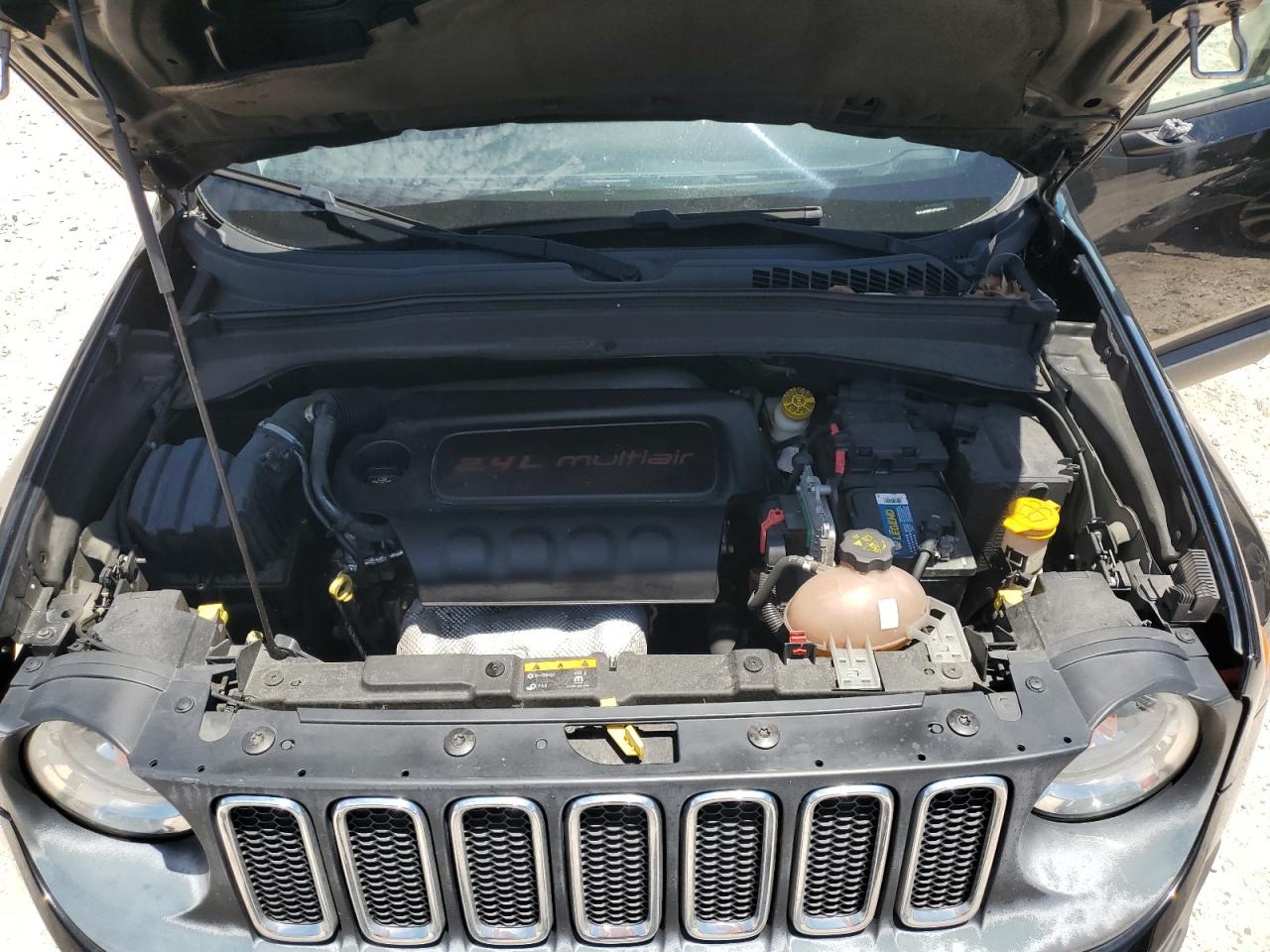 ZACCJABB1JPG67802 2018 Jeep Renegade Latitude