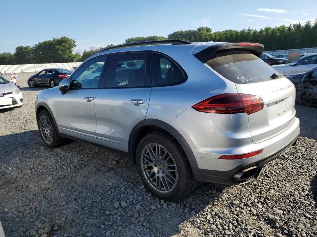 VIN WP1AA2A25HKA81282 2017 Porsche Cayenne no.2