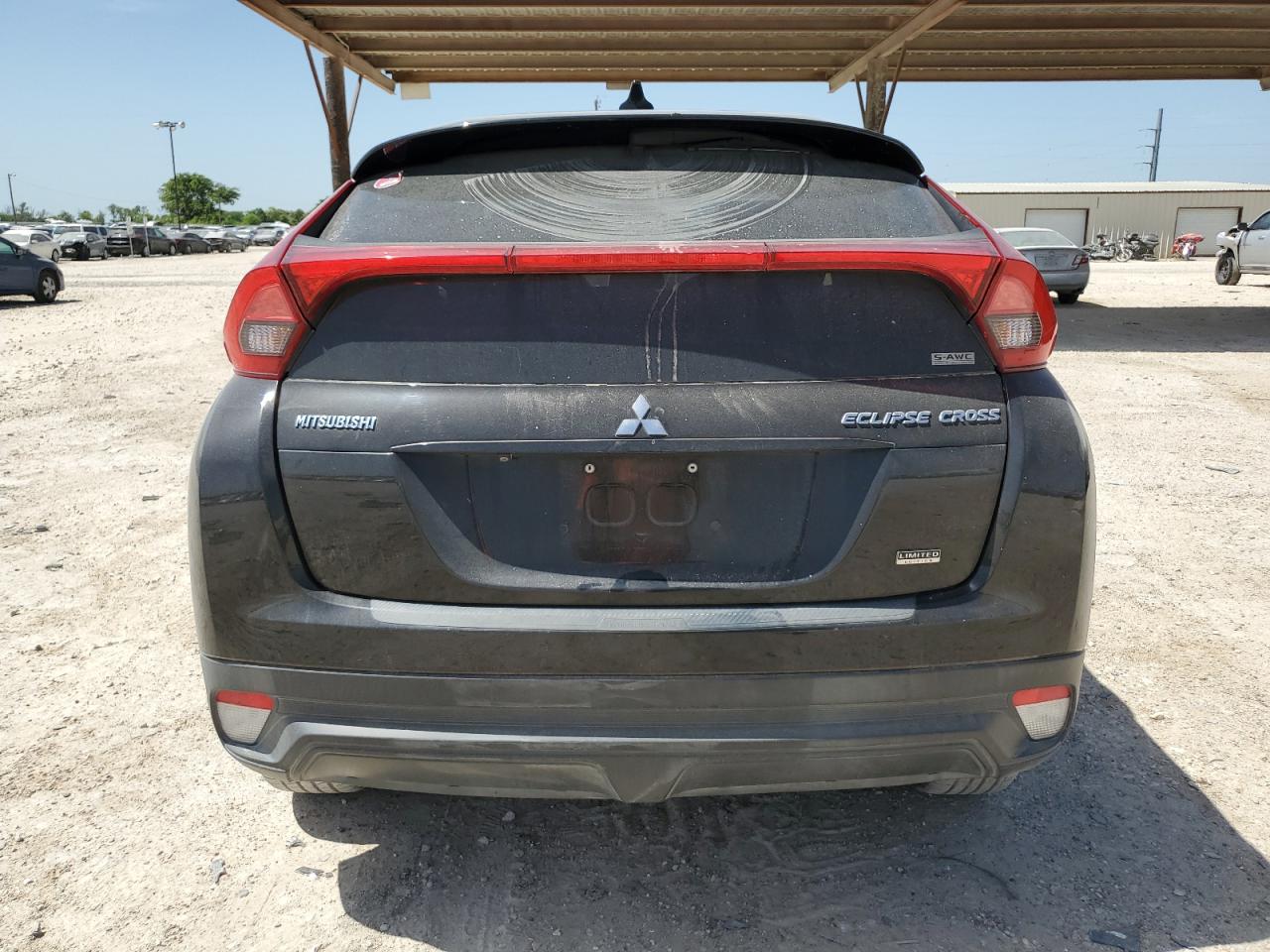 JA4AT4AA4JZ048022 2018 Mitsubishi Eclipse Cross Le